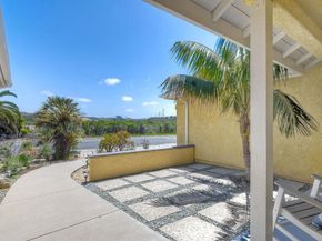 4876 Park Dr., Carlsbad CA 92008