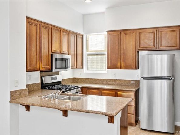 404 Almond Road, San Marcos CA 92078