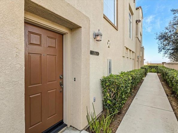 404 Almond Road, San Marcos CA 92078