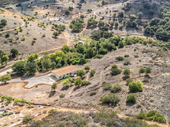 28720 N Twin Oaks Valley Road, Bonsall CA 92003