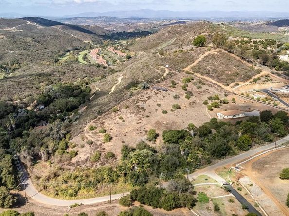 28720 N Twin Oaks Valley Road, Bonsall CA 92003