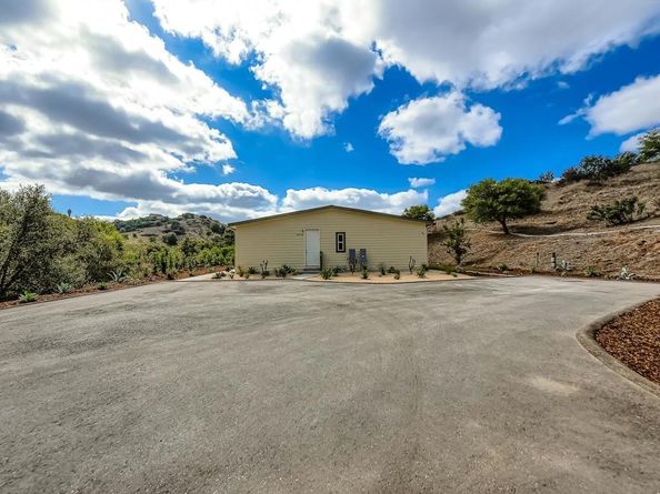 28720 N Twin Oaks Valley Road, Bonsall CA 92003
