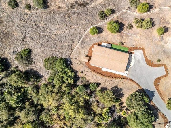 28720 N Twin Oaks Valley Road, Bonsall CA 92003
