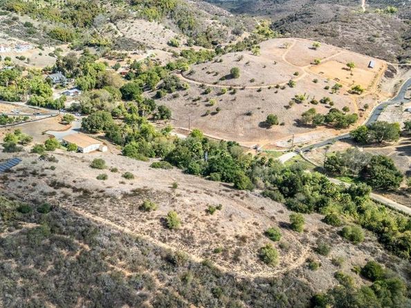 28720 N Twin Oaks Valley Road, Bonsall CA 92003