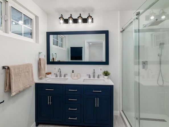 2175 Alta Vista Drive, Vista CA 92084