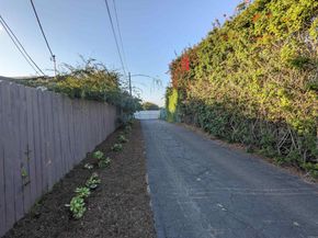 2175 Alta Vista Drive, Vista CA 92084