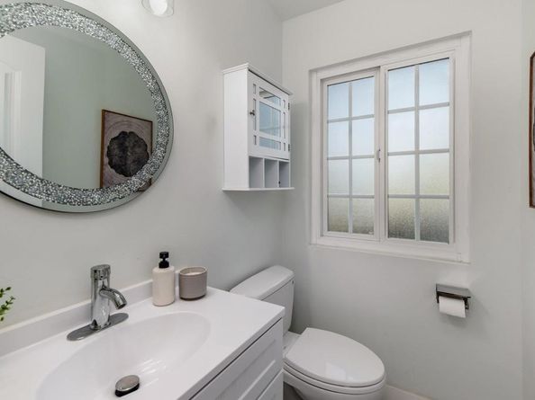 2175 Alta Vista Drive, Vista CA 92084