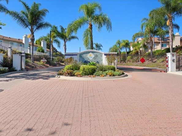 1275 Natoma Way B, Oceanside CA 92057