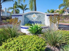 1275 Natoma Way B, Oceanside CA 92057