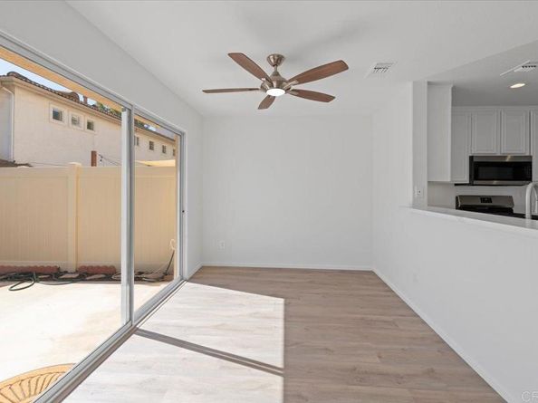 1275 Natoma Way B, Oceanside CA 92057