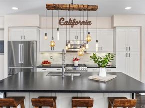 2517 State Street, Carlsbad CA 92008