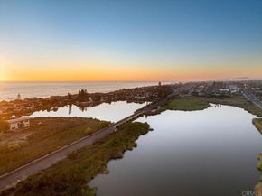 2517 State Street, Carlsbad CA 92008