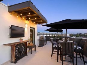 2517 State Street, Carlsbad CA 92008