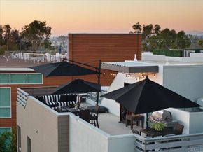 2517 State Street, Carlsbad CA 92008