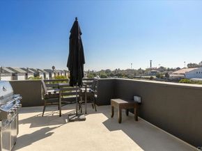 2517 State Street, Carlsbad CA 92008