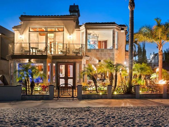 2741 Bayside Walk, San Diego CA 92109