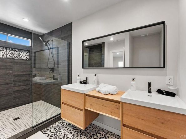 1933 Chatsworth Boulevard, San Diego CA 92107