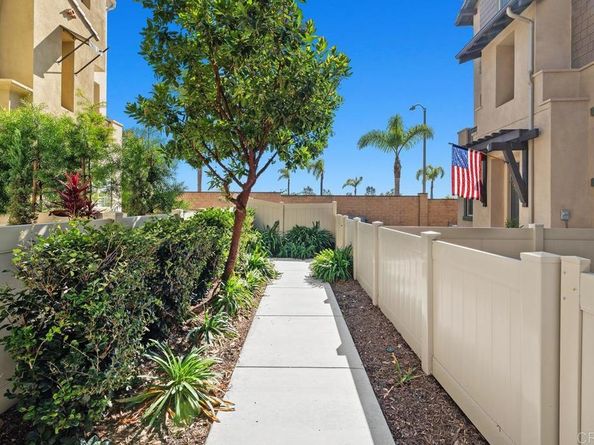 1207 Via Lucero, Oceanside CA 92056