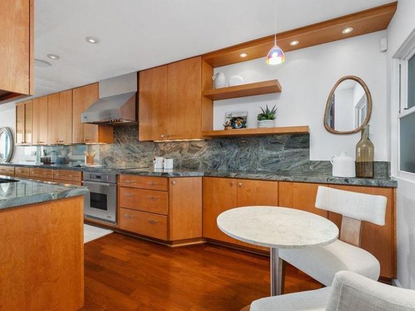 369 W I Street, Encinitas CA 92024