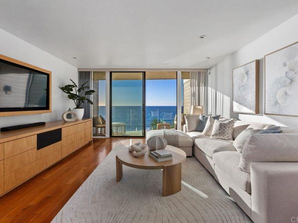 369 W I Street, Encinitas CA 92024