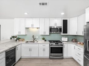 1971 Bernardo Avenue, Escondido CA 92025