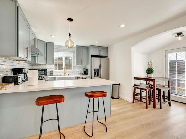 376 378 Acacia Drive, Carlsbad CA 92008