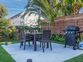 376 378 Acacia Drive, Carlsbad CA 92008