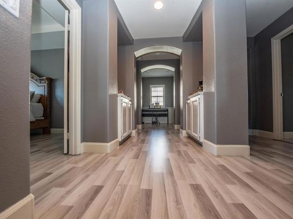 2402 Honeybell Lane, Escondido CA 92027