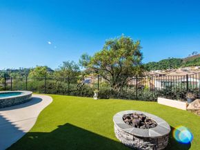 2402 Honeybell Lane, Escondido CA 92027