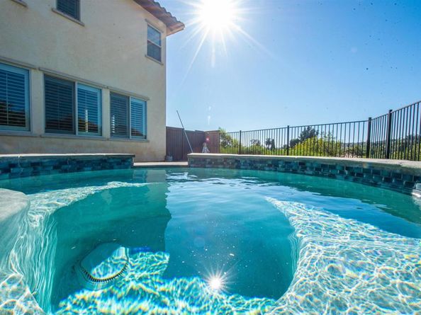 2402 Honeybell Lane, Escondido CA 92027