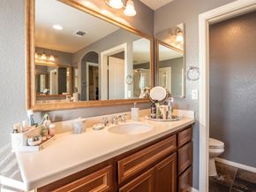 2402 Honeybell Lane, Escondido CA 92027