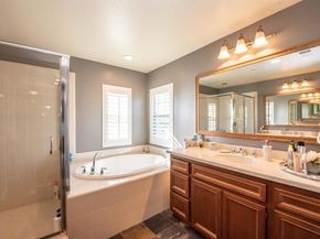 2402 Honeybell Lane, Escondido CA 92027