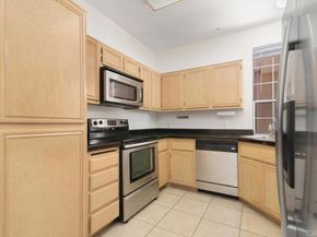 18614 Caminito Cantilena 324, San Diego CA 92128