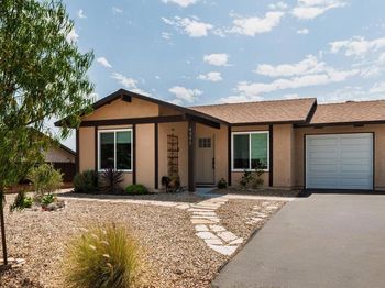 4543 Beverly Glen Drive
