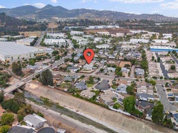 1045 Howard Avenue, Escondido CA 92029