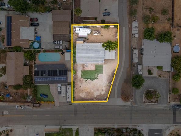 1045 Howard Avenue, Escondido CA 92029