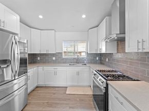1045 Howard Avenue, Escondido CA 92029