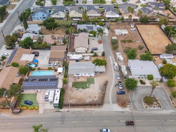 1045 Howard Avenue, Escondido CA 92029