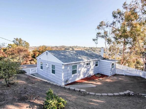 3875 Grandview, Bonita CA 91902