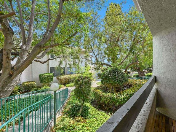 2308 Altisma Way 123, Carlsbad CA 92009