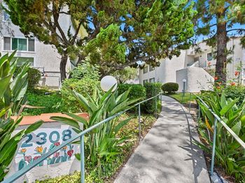 2308 Altisma Way