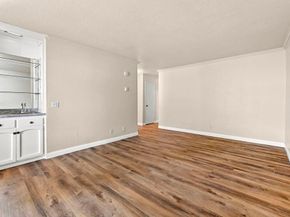 2308 Altisma Way 123, Carlsbad CA 92009