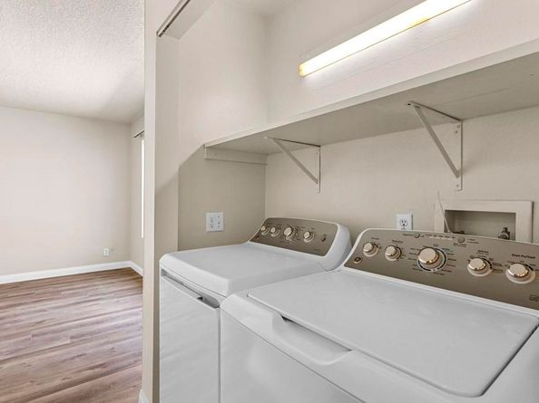 2308 Altisma Way 123, Carlsbad CA 92009