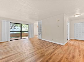 2308 Altisma Way 123, Carlsbad CA 92009
