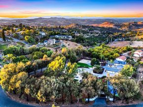3065 Fairview Drive, Vista CA 92084