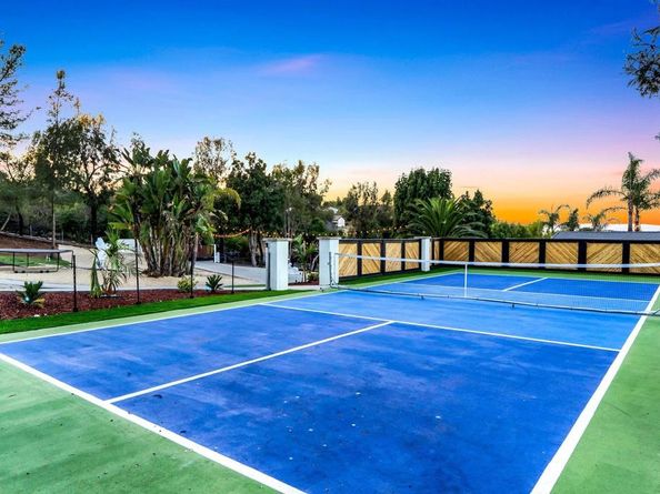 3065 Fairview Drive, Vista CA 92084