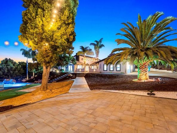 3065 Fairview Drive, Vista CA 92084