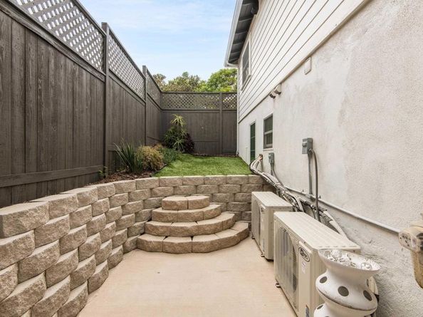 937 3Rd Street, Encinitas CA 92024