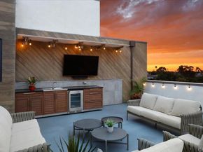 2677 State Street 301, Carlsbad CA 92008