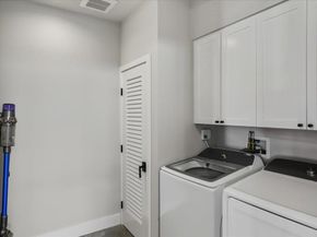 2677 State Street 301, Carlsbad CA 92008